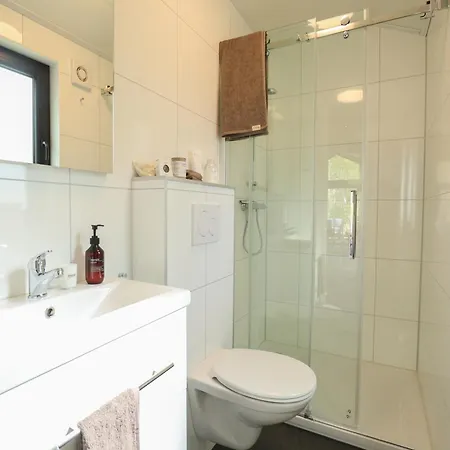 Chalet With Dishwasher, Near The Maasduinen *