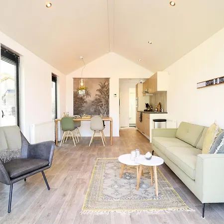 With Dishwasher, Near The Maasduinen Chalet Belfeld