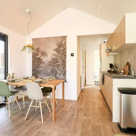 With Dishwasher, Near The Maasduinen * Belfeld
